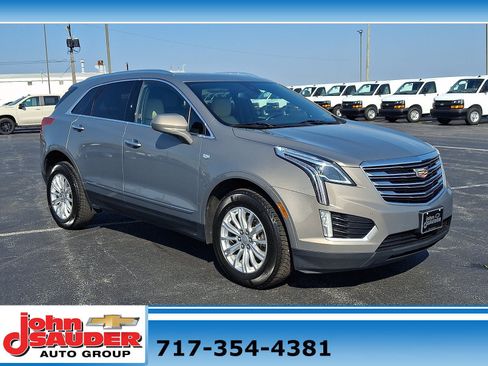 Used 2018 Cadillac XT5 Luxury w/ Driver Awareness Package AWD/4WD image 1