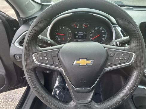 Used 2024 Chevrolet Malibu LT image 14
