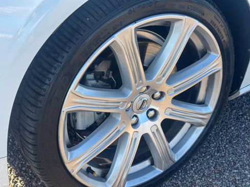 Used 2018 Volvo S90 T6 Inscription w/ Convenience Package image 6