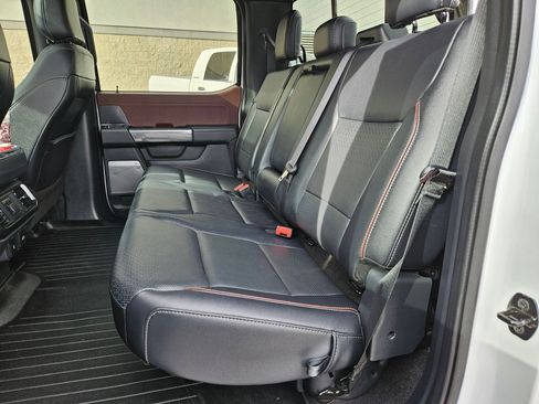 Used 2021 Ford F150 Lariat w/ Equipment Group 502A High AWD/4WD image 31