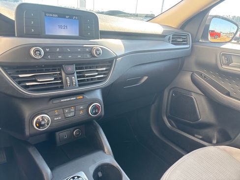 Used 2020 Ford Escape S image 14