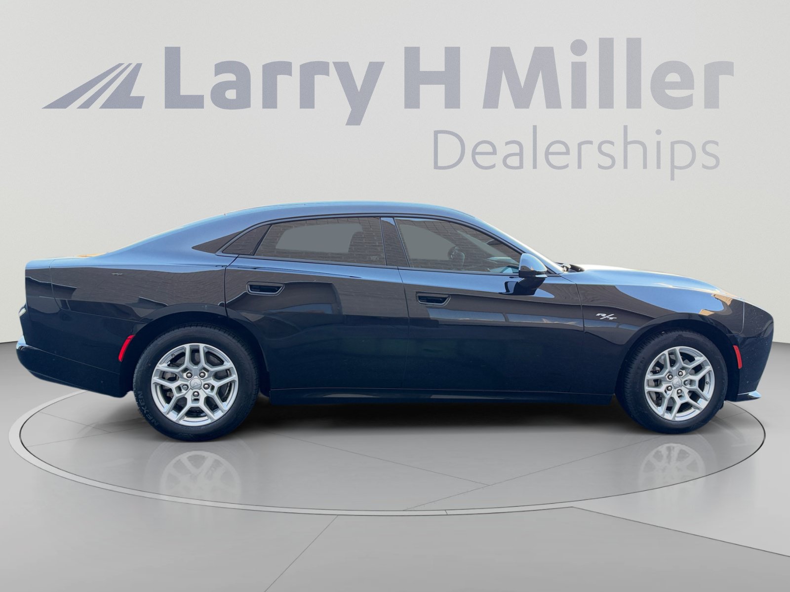 Used 2026 Dodge Charger R/T AWD/4WD image 6