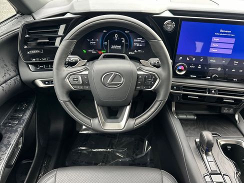 Certified 2025 Lexus RX 350h w/ Convenience Package image 16