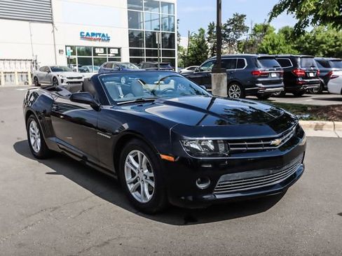 Used 2015 Chevrolet Camaro LT RWD image 6