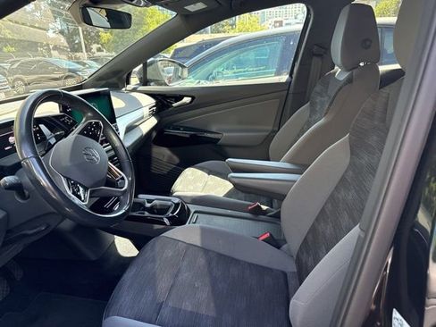 Used 2022 Volkswagen ID.4 Pro image 7