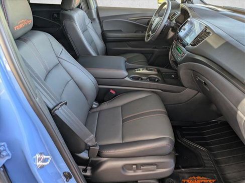 Certified 2025 Honda Ridgeline TrailSport image 22