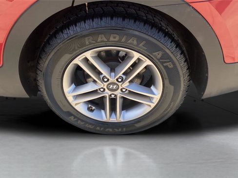 Used 2017 Hyundai Santa Fe Sport image 20