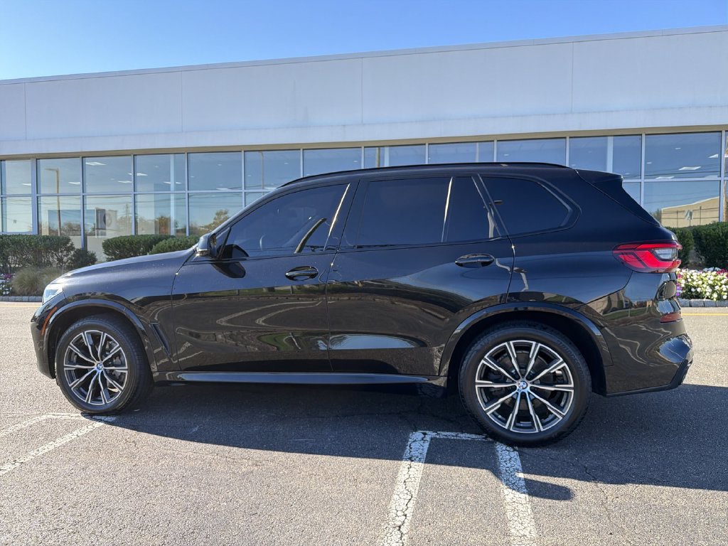 Used 2020 BMW X5 xDrive40i w/ M Sport Package AWD/4WD image 11