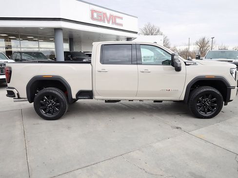 New 2026 GMC Sierra 3500 AT4 image 7