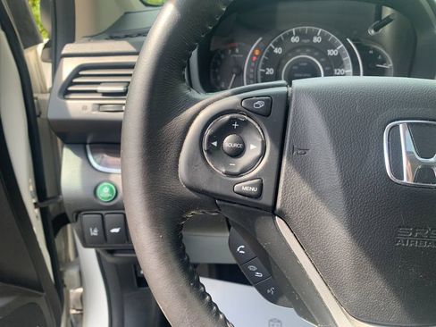 Used 2016 Honda CR-V Touring image 28