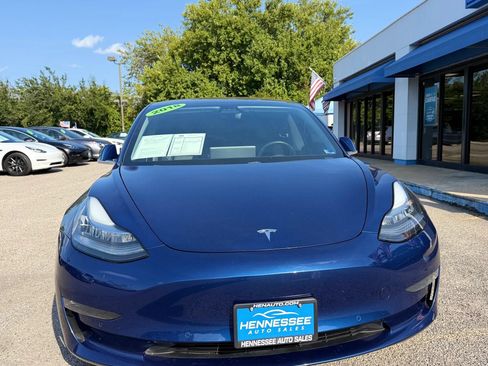 Used 2018 Tesla Model 3 Long Range AWD/4WD image 9