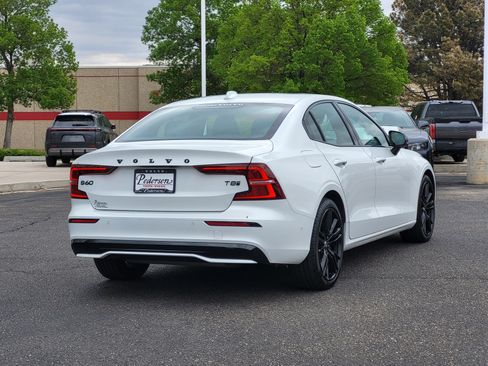 Certified 2025 Volvo S60 T8 Ultra AWD/4WD image 2