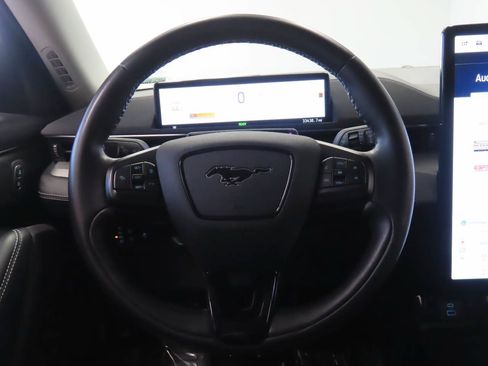 Used 2023 Ford Mustang Mach-E Select RWD image 8
