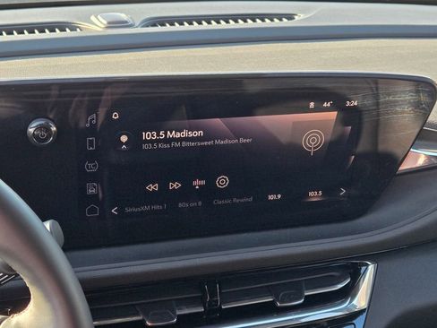 Used 2025 Buick Envista Sport Touring w/ Convenience I Package image 35