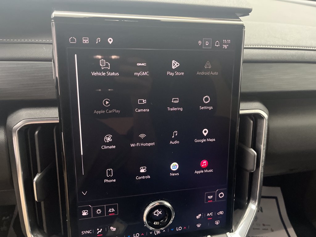 Used 2026 GMC Acadia Elevation w/ Elevation Premium Package FWD image 20