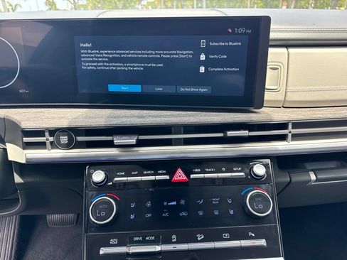 Used 2024 Hyundai Santa Fe Calligraphy FWD image 12