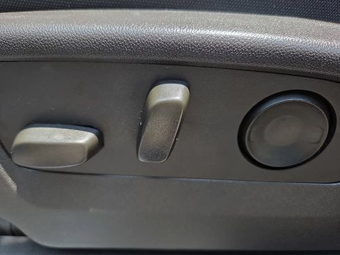 Used 2023 Chevrolet Silverado 1500 LT w/ Protection Package RWD image 13