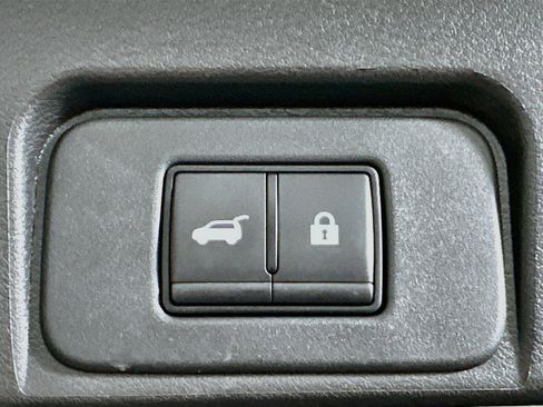 Used 2024 Nissan Rogue SL w/ SL Premium Package FWD image 32