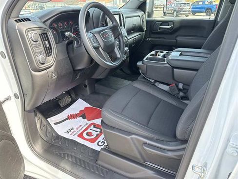 Used 2025 GMC Sierra 2500 Pro image 15