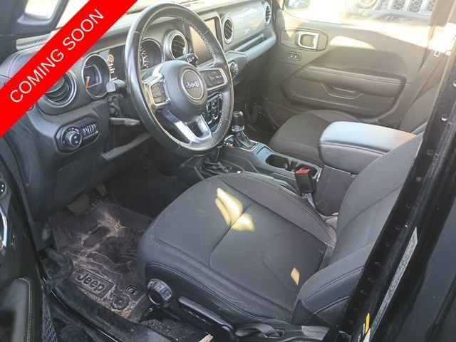 Used 2022 Jeep Gladiator Overland w/ LED Lighting Group AWD/4WD image 8