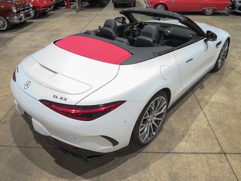 Used 2022 Mercedes-Benz SL 63 AMG 4MATIC image 17