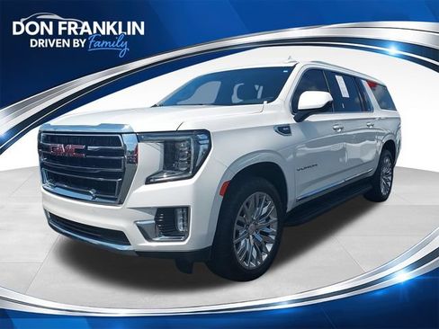 Used 2023 GMC Yukon XL SLT AWD/4WD image 1