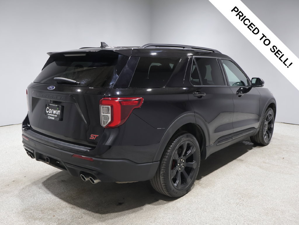 Used 2022 Ford Explorer ST w/ ST Street Pack AWD/4WD image 2