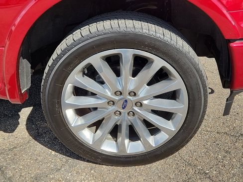 Used 2019 Ford F150 Limited w/ Trailer Tow Package AWD/4WD image 8
