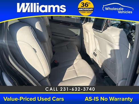 Used 2011 Mercedes-Benz GL 450 4MATIC image 40