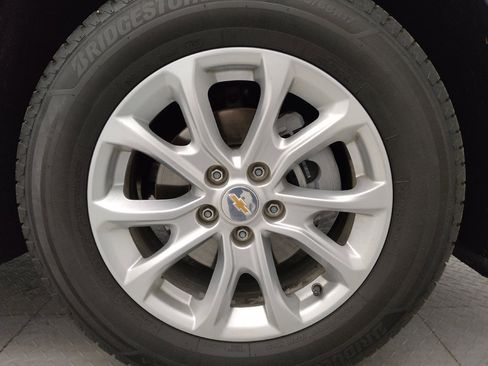 Used 2023 Chevrolet Equinox LS w/ LS Convenience Package AWD/4WD image 31