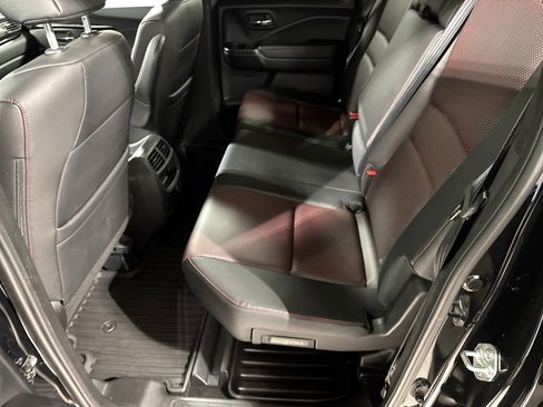 Certified 2023 Honda Ridgeline Black Edition image 14