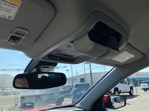 Used 2024 GMC Terrain SLE image 37