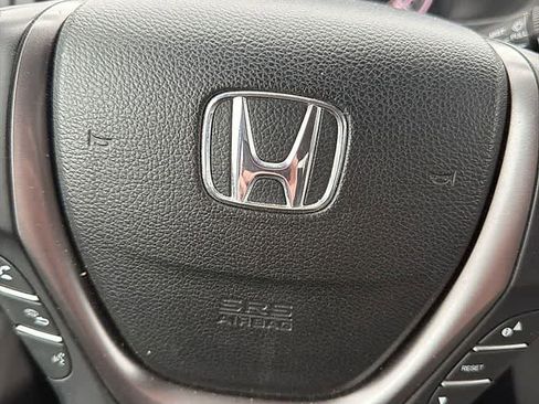 Used 2019 Honda Ridgeline RTL image 18