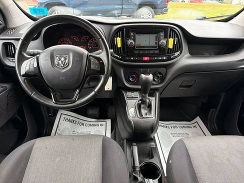 Used 2015 RAM ProMaster City Tradesman SLT w/ Rear Back-up Camera Group FWD image 14