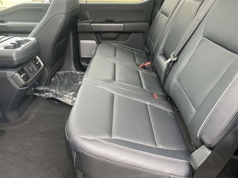 New 2025 Ford F150 Lariat w/ Equipment Group 501A Mid image 13