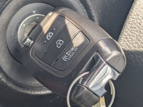 Used 2023 Hyundai Santa Fe SE w/ Cargo Package AWD/4WD image 37