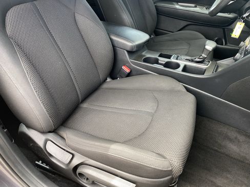 Used 2019 Kia Optima LX FWD image 10
