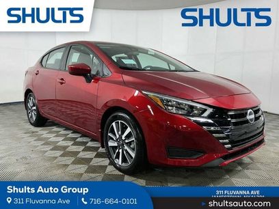 New 2025 Nissan Versa SV w/ Trunk Package