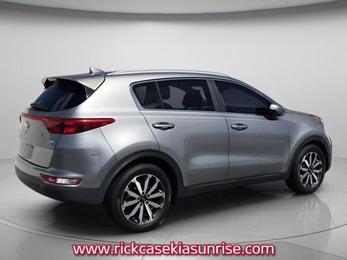 Used 2019 Kia Sportage EX FWD image 4