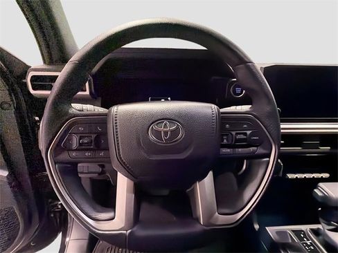 Certified 2025 Toyota 4Runner SR5 image 8