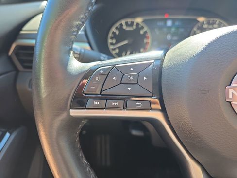Used 2024 Nissan Altima 2.5 SL AWD/4WD image 22