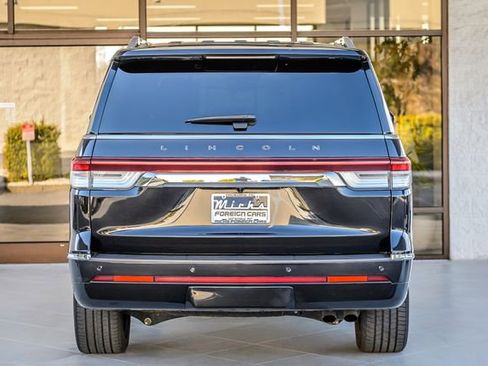 Used 2022 Lincoln Navigator L Black Label image 8