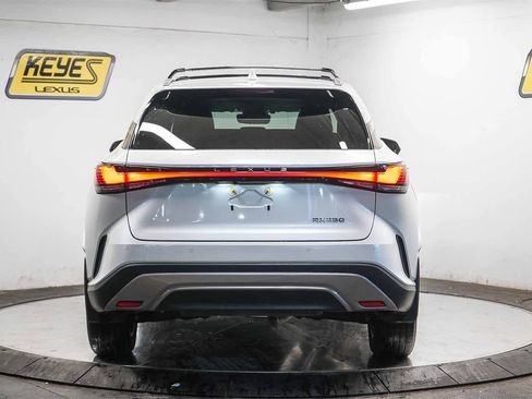 Used 2024 Lexus RX 350 Premium w/ Convenience Package image 3