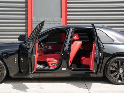 Used 2022 Rolls-Royce Ghost w/ Ghost Package AWD/4WD image 26