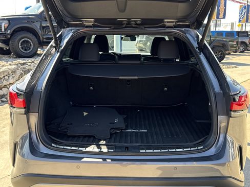 Used 2023 Lexus RX 350 w/ Luxury Package image 8