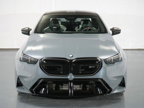 Used 2026 BMW M5 w/ Carbon Package image 8