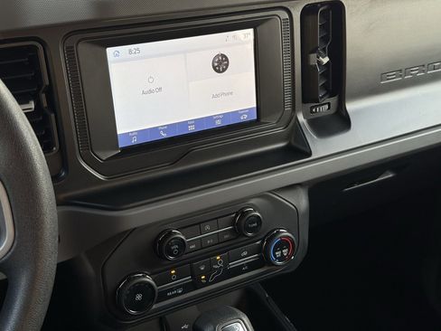 Used 2023 Ford Bronco 4-Door image 34