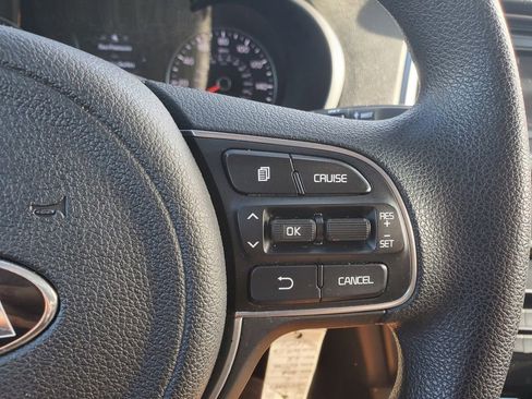 Used 2016 Kia Optima LX image 19