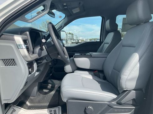 New 2026 Ford F250 XL AWD/4WD image 17