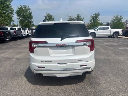 Used 2023 GMC Acadia Denali w/ Denali Ultimate Package AWD/4WD image 7